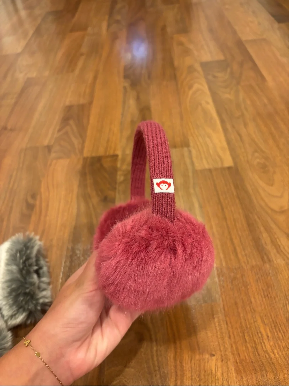 Appaman Girls 3 Piece Winter Set Pink Tendril Hat Pom Pom Gloves Earmuffs Fur